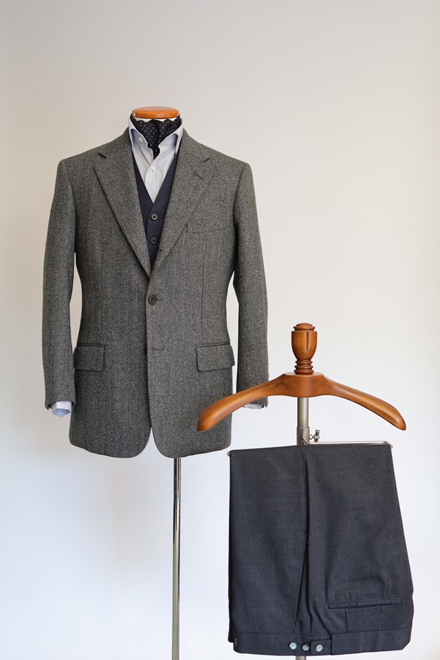 美品】バタク batak ⭐︎ コットンリネン トラウザーズ 美品】バタク