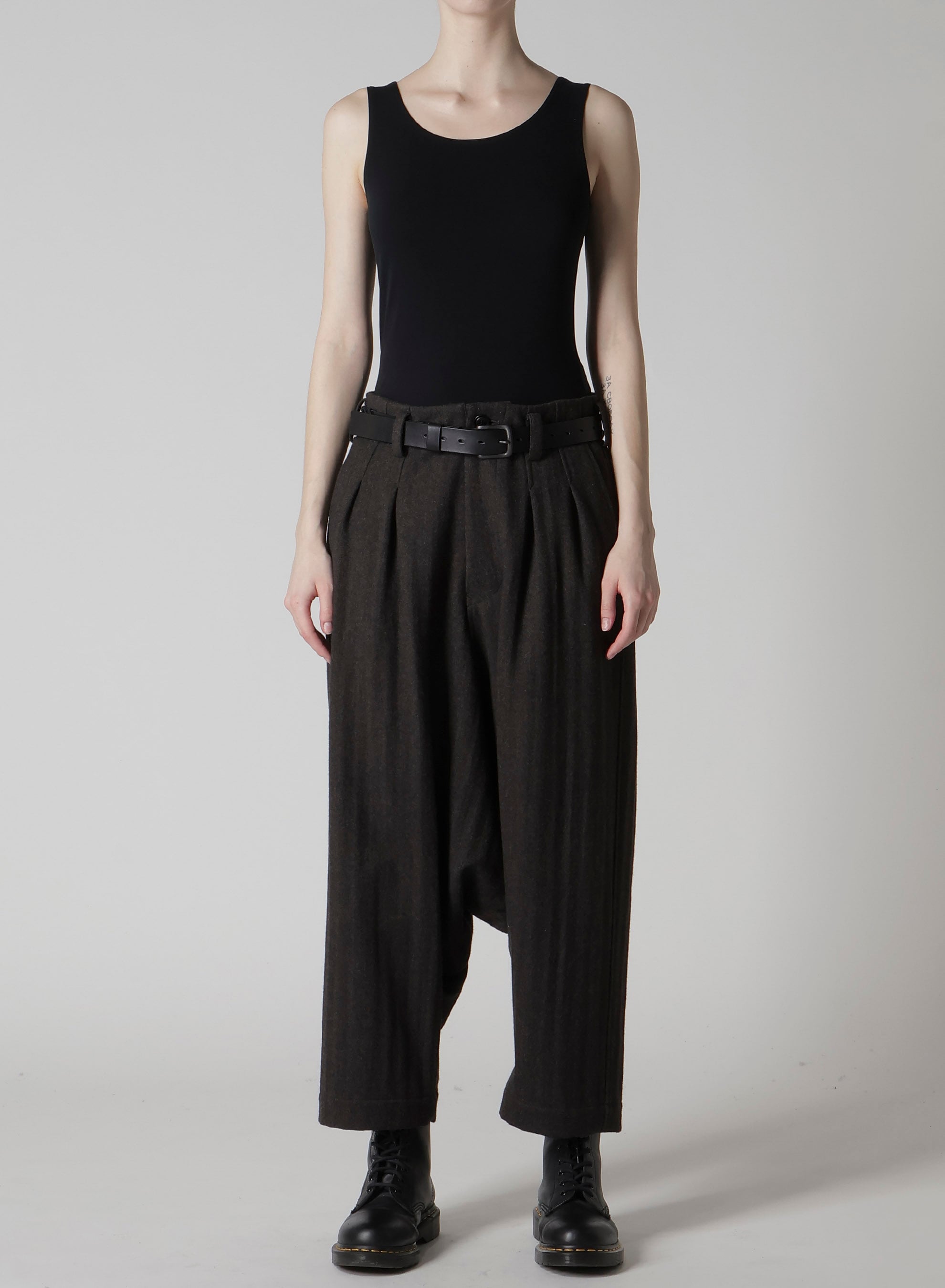 W/NY HERRINGBONE 2-TUCK SAROUEL PANTS(XS Brown): Soldes｜THE SHOP