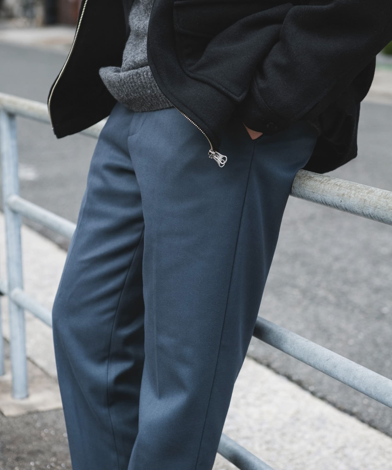 URBAN RESEARCH DOORS｜ウールライクテーパードトラウザー | Rakuten