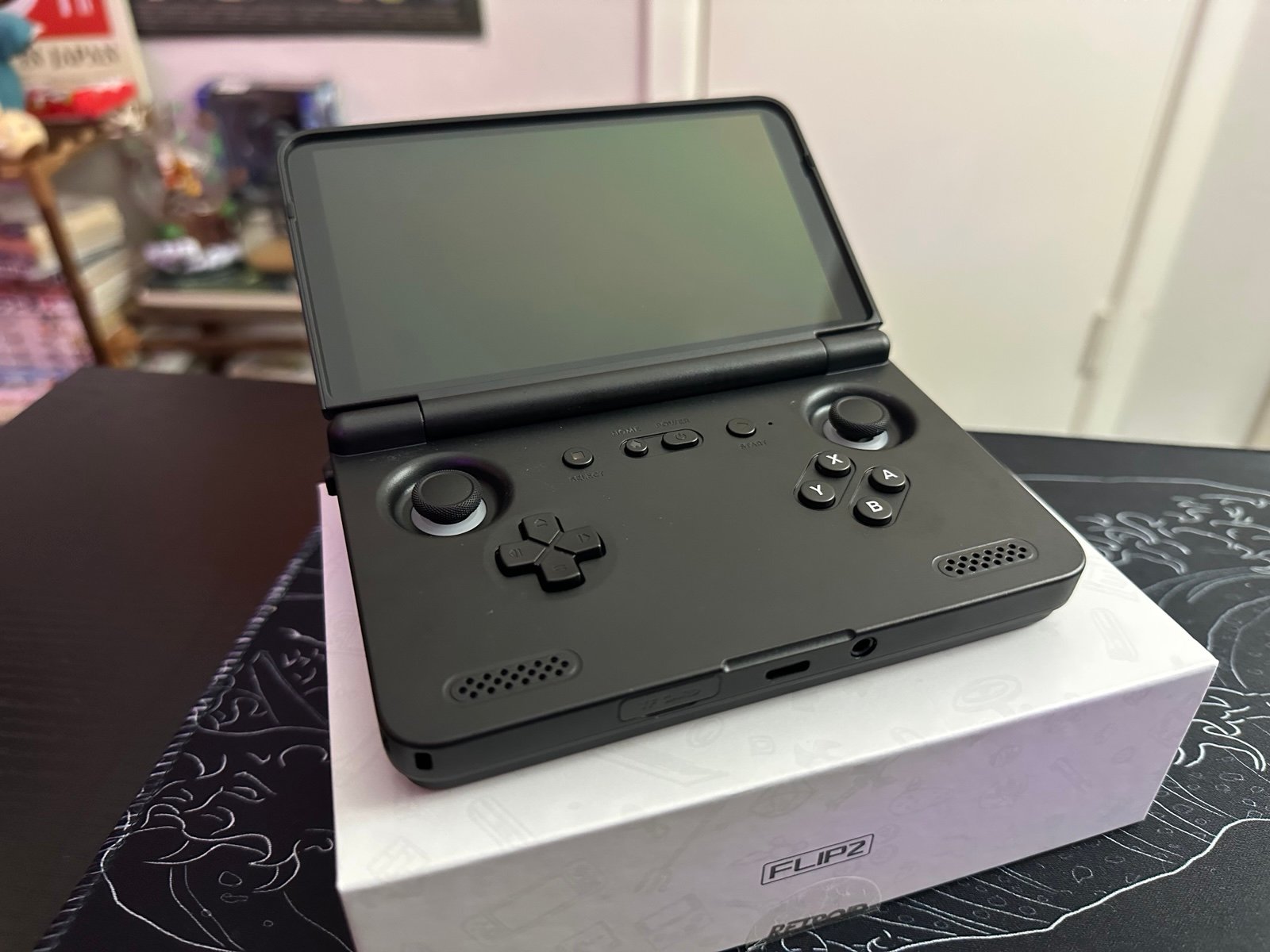 Retroid Flip 2 SD865 ブラック Retroid Pocket Flip 2 SD865 5.5-Inch