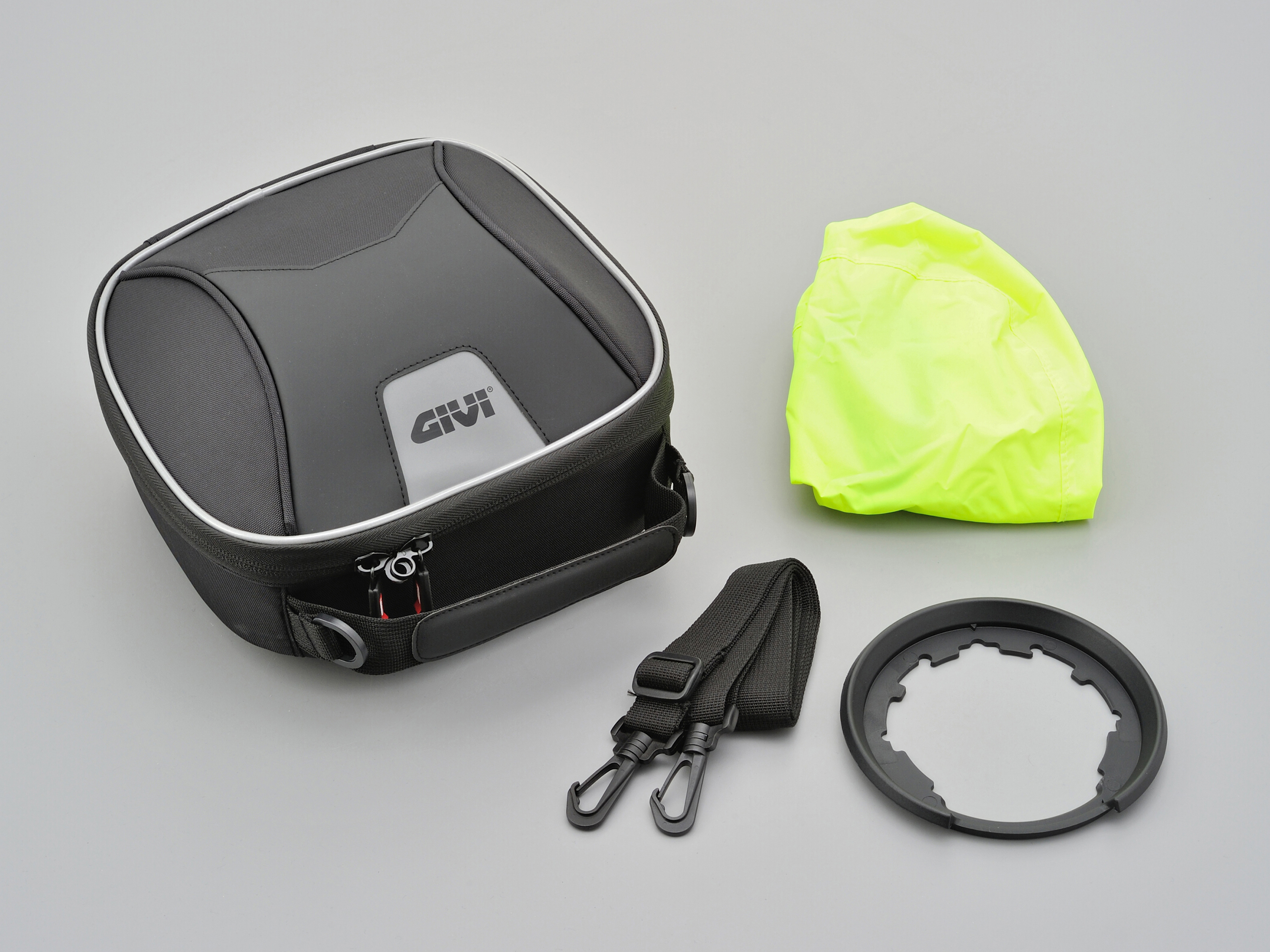 GIVI XS319Y タンクロックバッグ 3L｜株式会社デイトナ