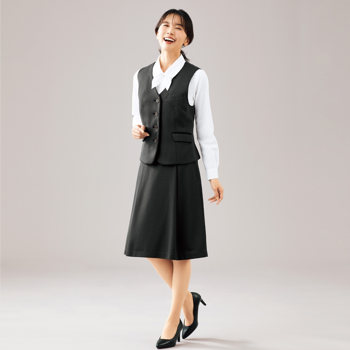 FS46042 後ゴムニットソフトプリーツスカート｜医療用白衣・介護