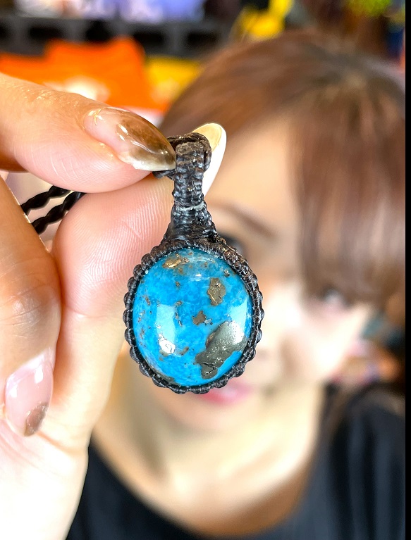 special collectionイラン産ターコイズ　マクラメロングネックレス 天然ターコイズ マクラメ編みネックレス | Purnima ― ヒーリング