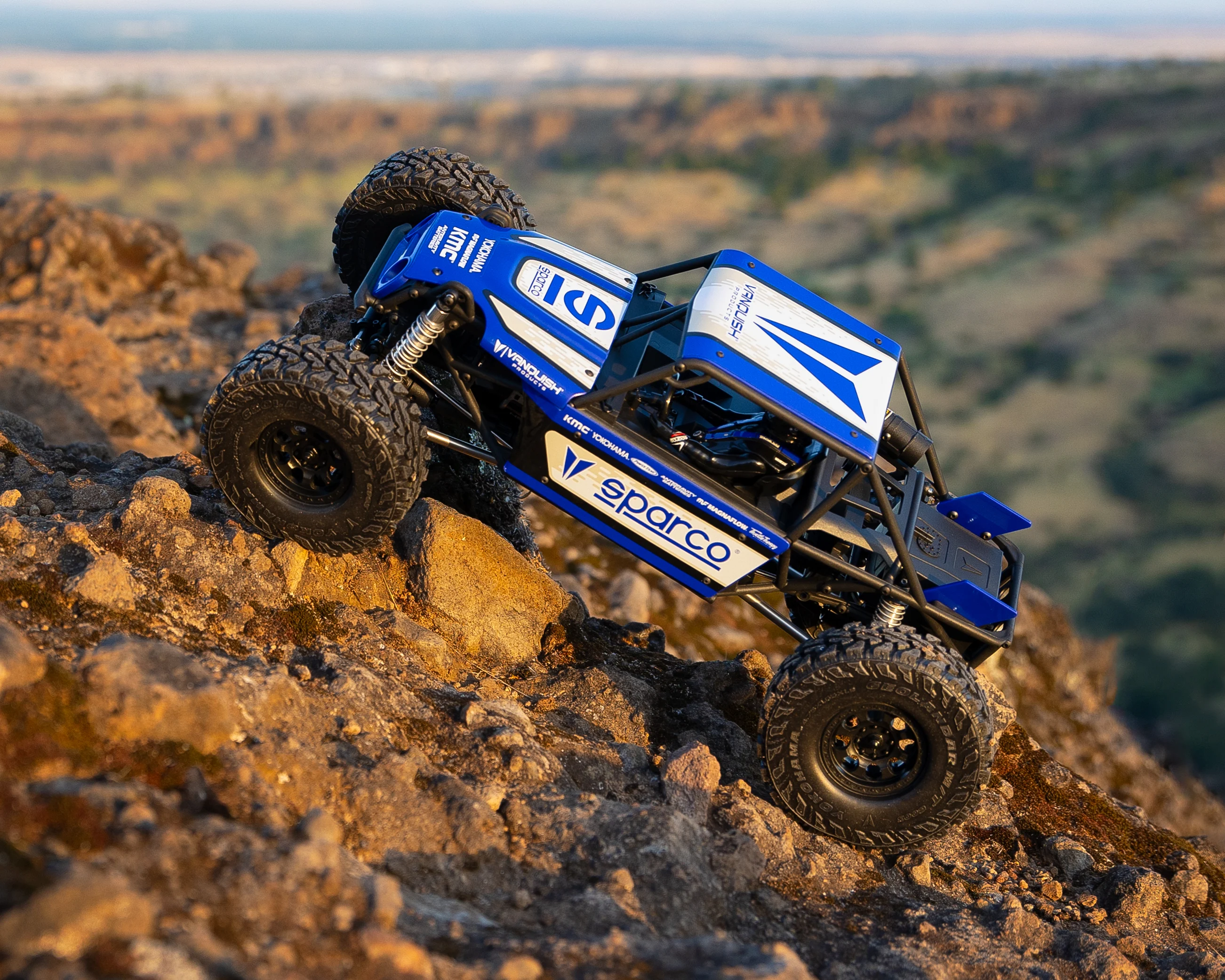 Vanquish H10 Optic RTR SPARCOブルー AXIAL Vanquish H10 Optic RTR