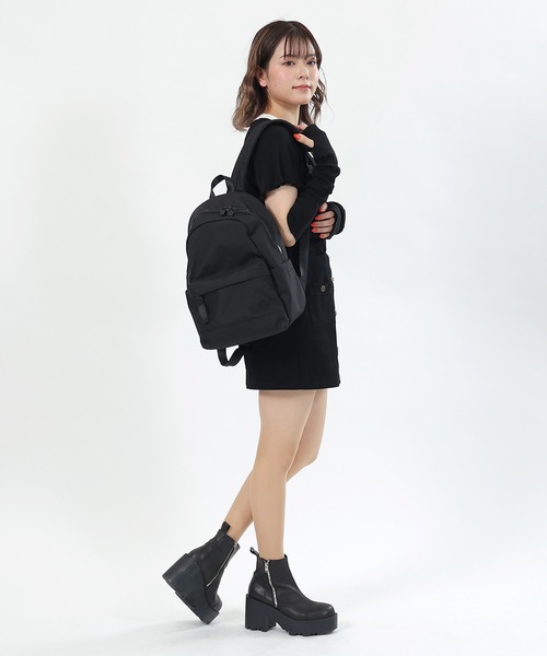 MARY QUANT（マリークヮント） デイバック リュック マリークワント