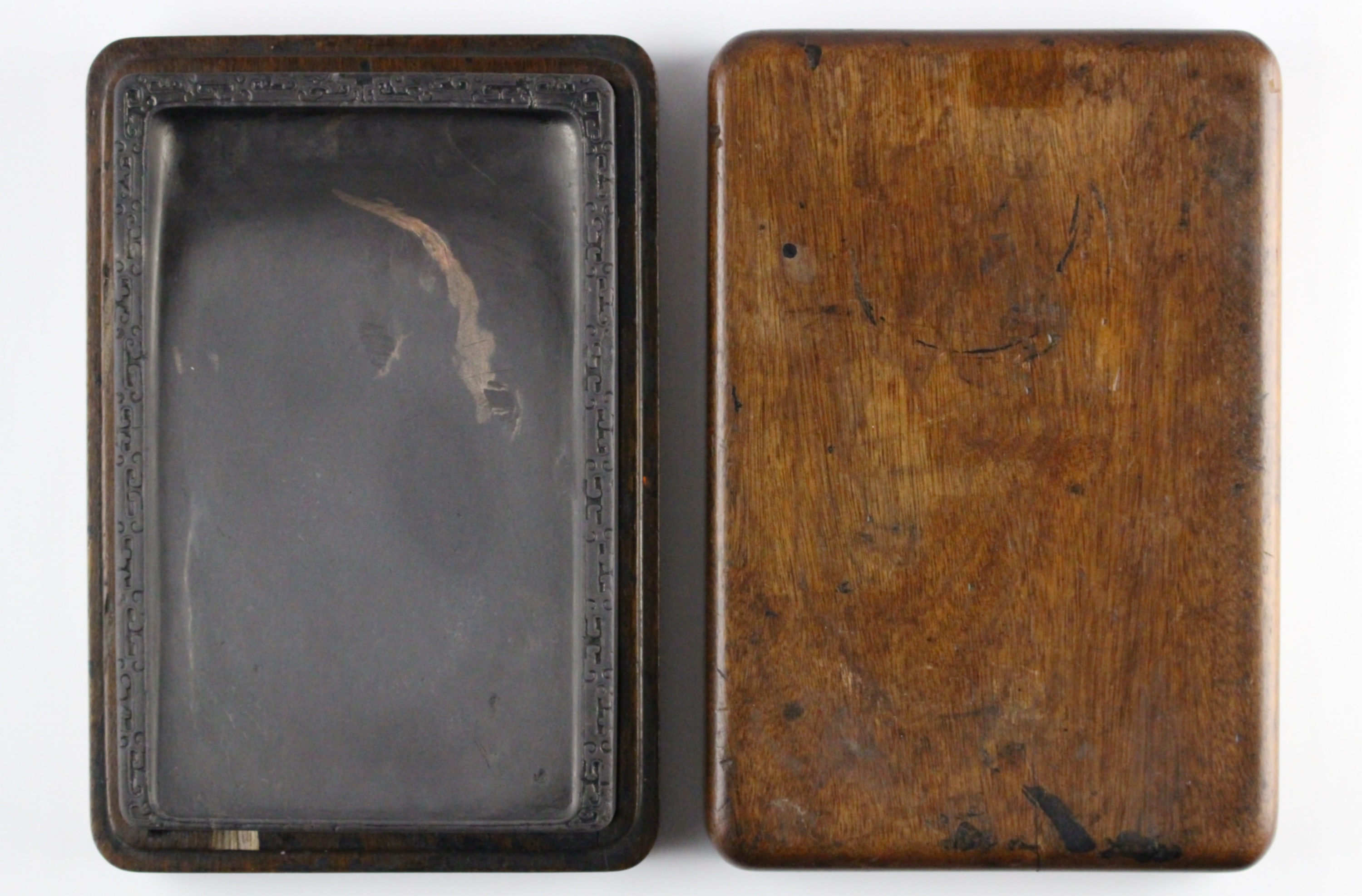 中国骨董60年以上使った古硯希少貴重な名品美しい翡翠紋あり 中国美術