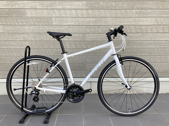 入荷情報】新しいESCAPE R3が入荷しました！ ｜ ジャイアントストア