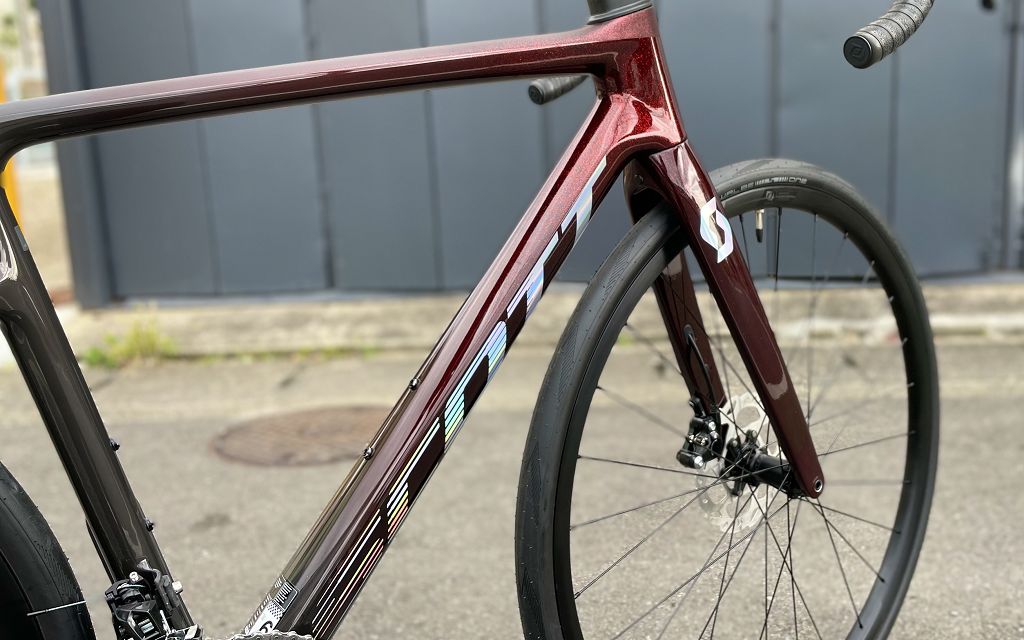 より快適で自由な走りを】ADDICT 30 | GROVE鎌倉｜ロードバイク