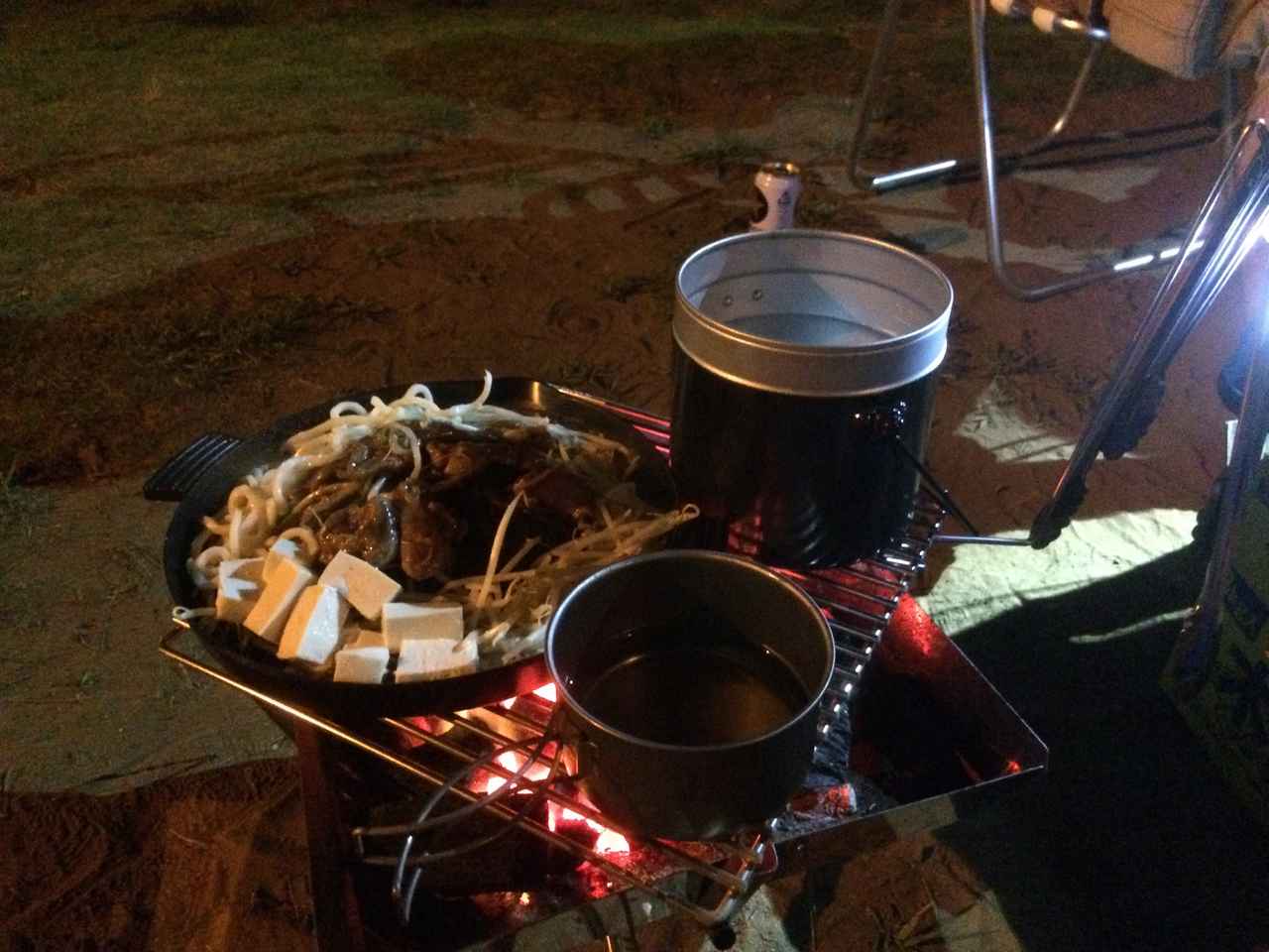 キャンプで大人気！ユニフレームの焚き火台『ファイアグリル』おすすめ