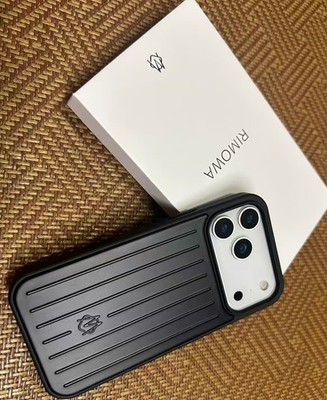 確実正規品】リモワiphone 17 pro【中古】 RIMOWA リモワ iPhone 17