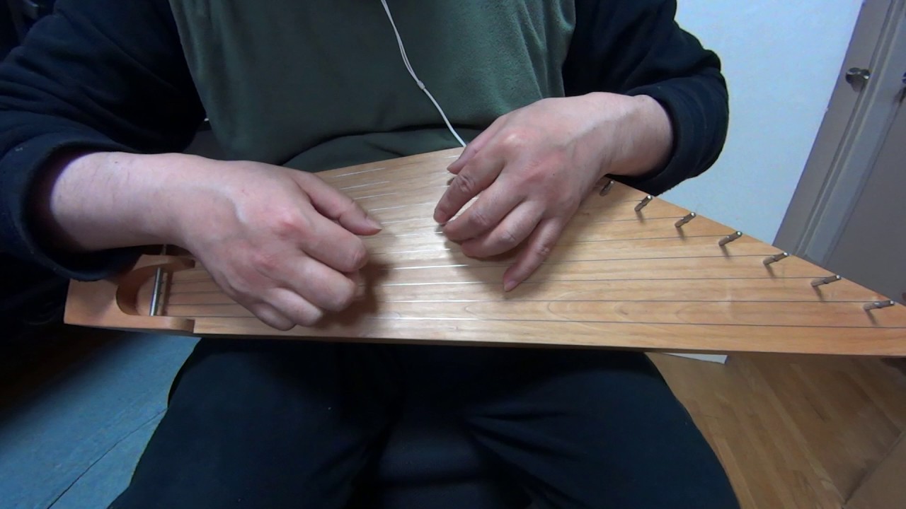 ミカさんのカンテレ 世界楽器てみる屋|変わった楽器・珍しい楽器の販売