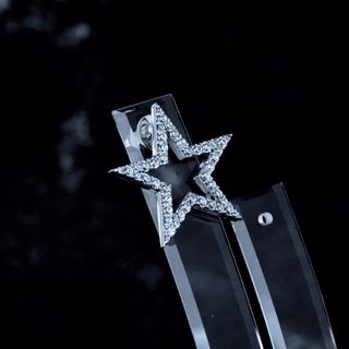 Justin Davis（スター ・ ピアス）のフリマアイテム一覧