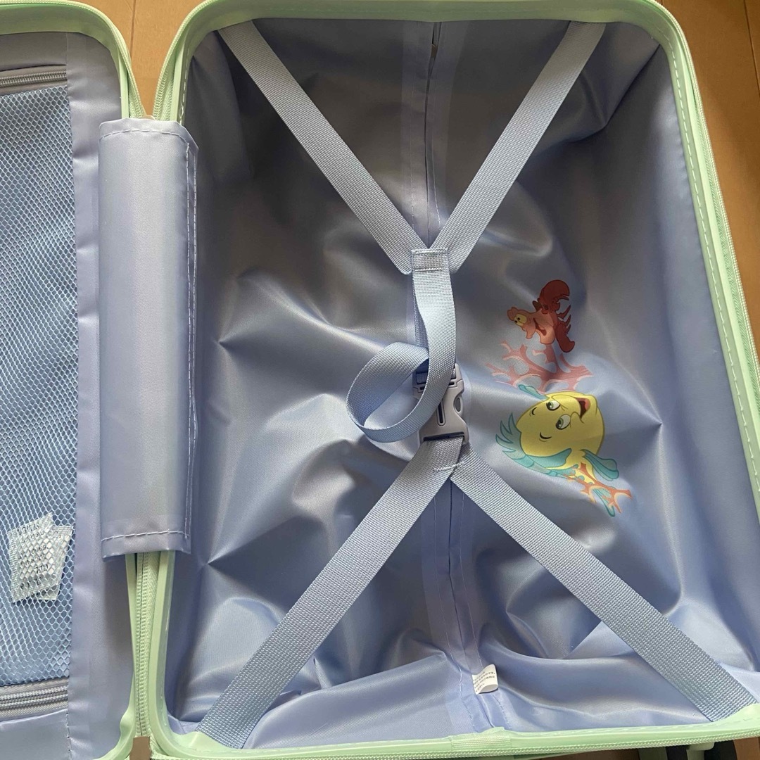 アリエル キャリーケース ちはるさん しまむら ディズニーの通販 by