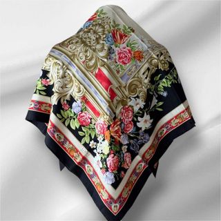 LOEWE（バンダナ/スカーフ）のフリマアイテム一覧