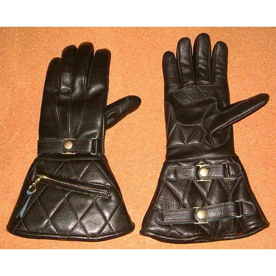 POWWOW パウワウ】 バイカー仕様 高性能 肉厚 オイルレザー製 防寒仕様