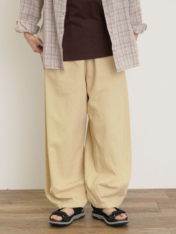 セール】 【M/Lサイズ】裾タックギャザーパンツ（チャコールグレー