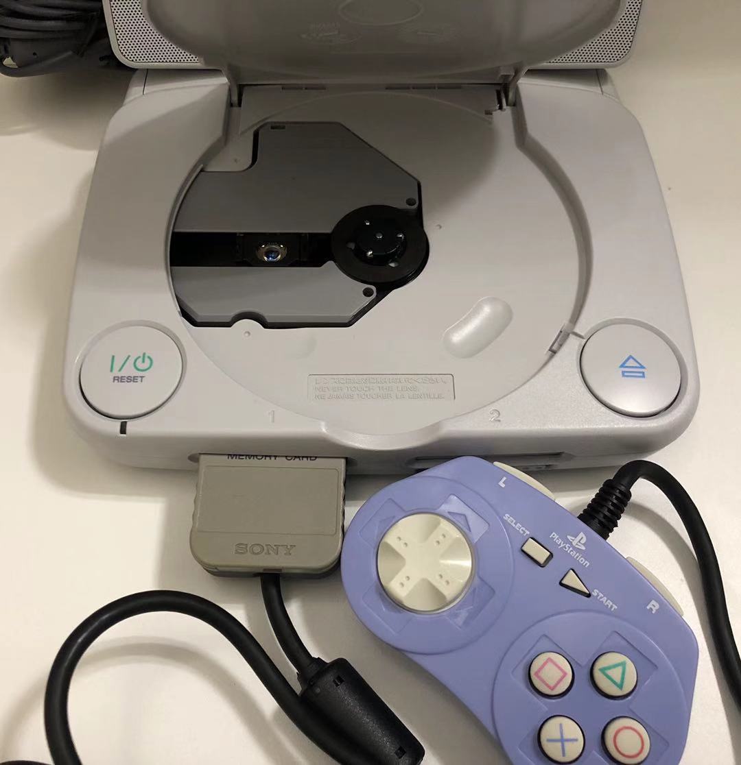 PSone・液晶モニター・コントローラー・メモリカード・AC / kinjoinfo