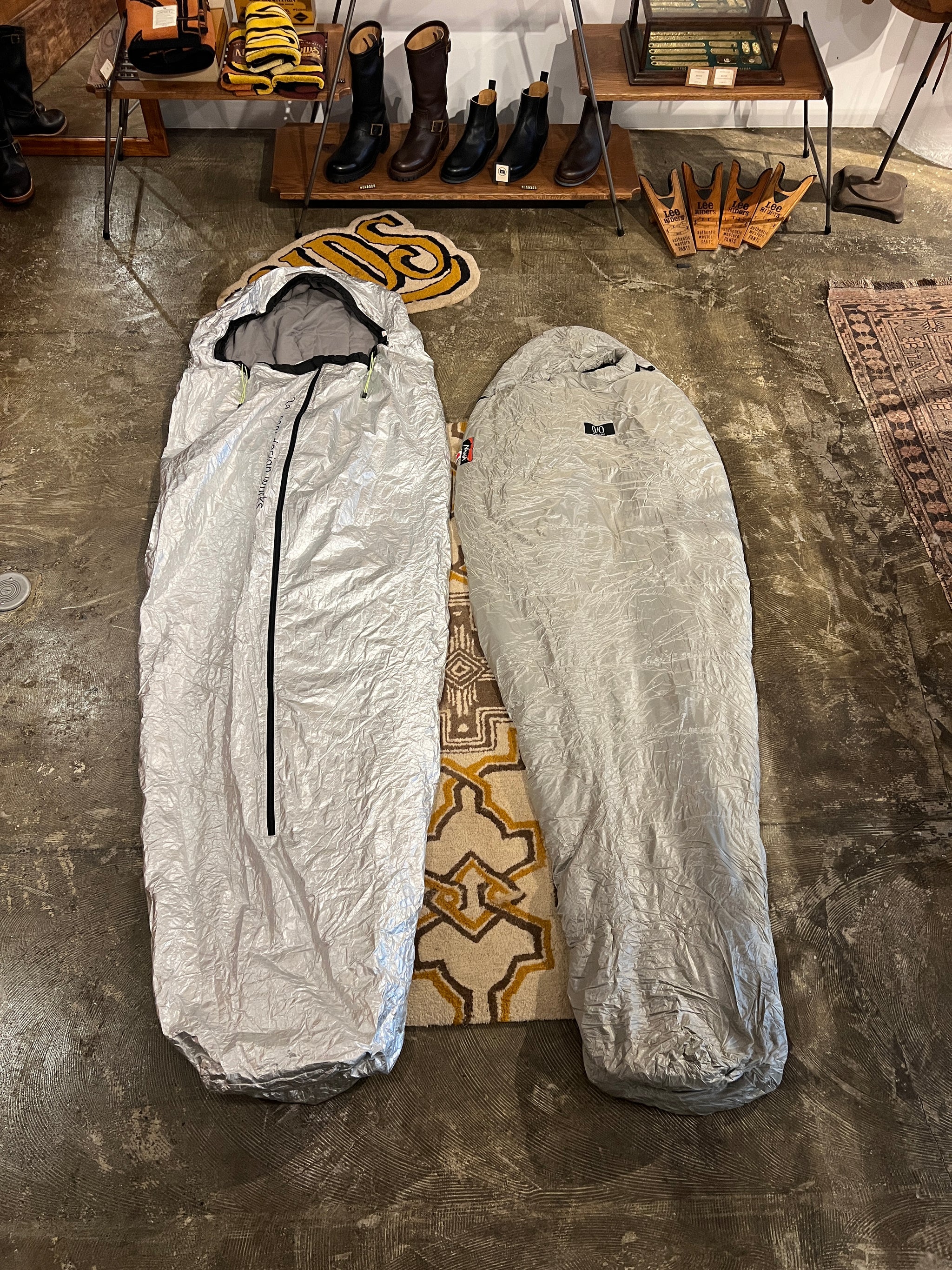 ネルデザインワークス アウターシュラフ 寝るさん | DEVISE WORKS