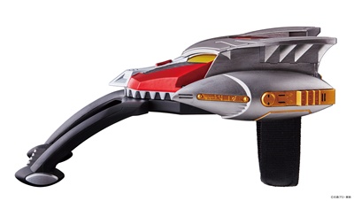 仮面ライダー龍騎』小田井涼平×萩野崇「CSM Vバックル」スペシャル対談