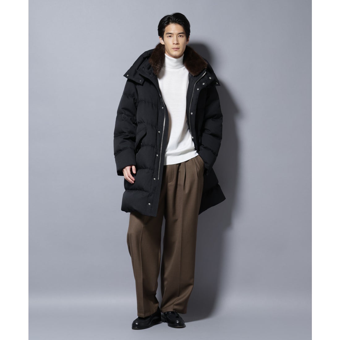 ナノ・ユニバース NANO universe 「西川ダウン（R）」サージダウン