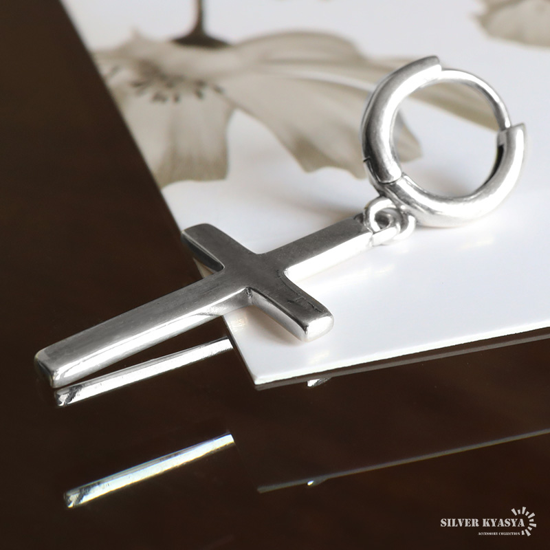 シルバー925 クロスピアス フープピアス ドロップピアス 揺れる