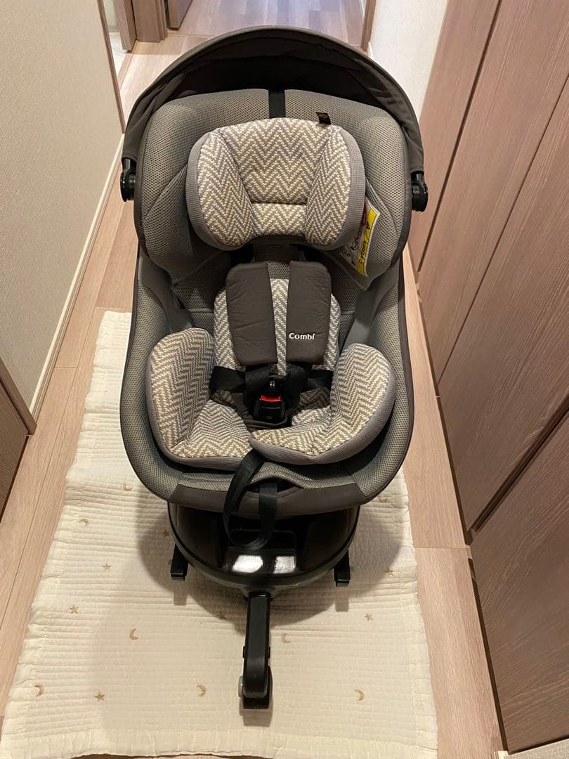 コンビ COMBI クルムーヴ ISOFIXシリーズ CG-UIG Combi チャイルドシート クルムーヴ ISOFIX CG-CIG