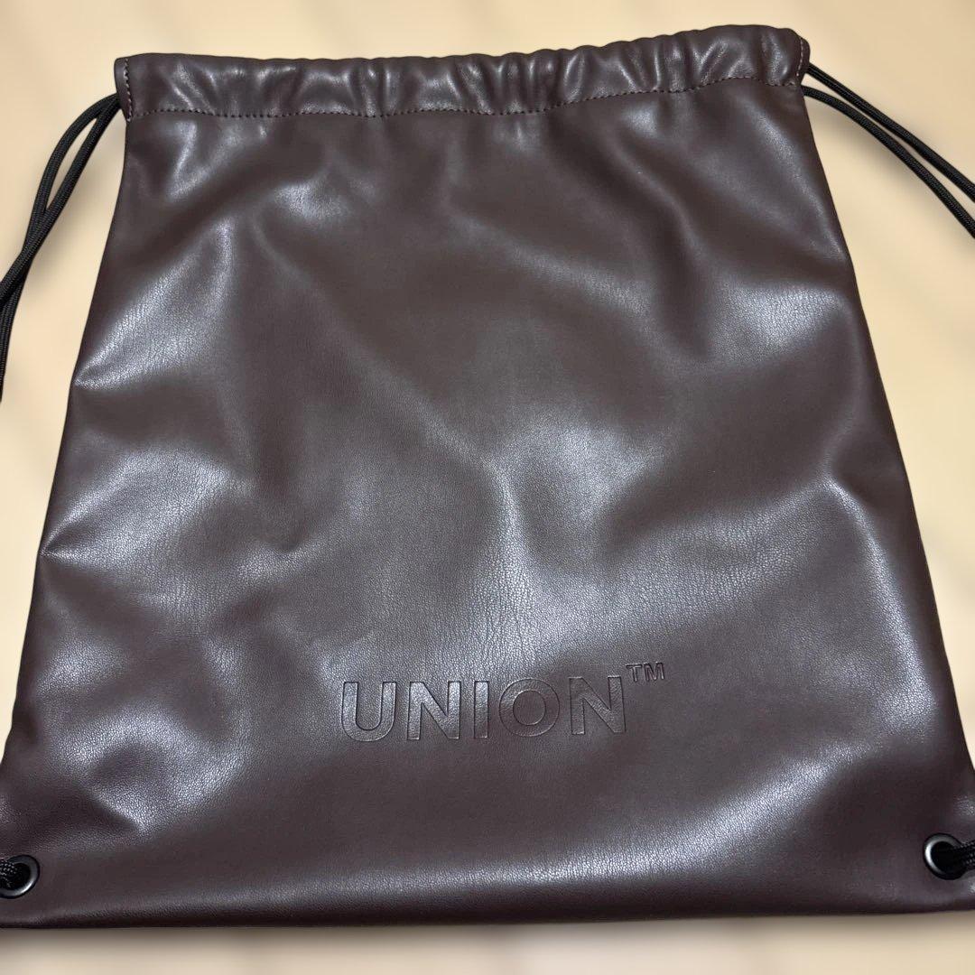 UNION MAGAZINE Backpack M's Black Berry - メルカリ
