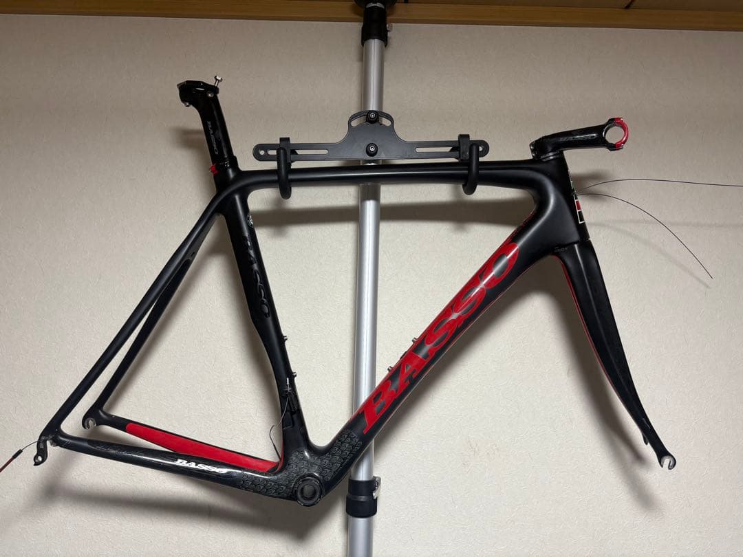 ケイ BASSO Diamante 56 フレームセット ジャンク・訳あり ケイ様専用 BASSO Diamante 56 フレームセット ジャンク・訳あり ケイ