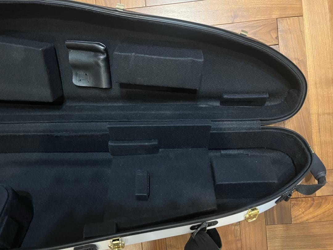 DACオリジナルトロンボーンケース テナー&テナーバス用 オフホワイト