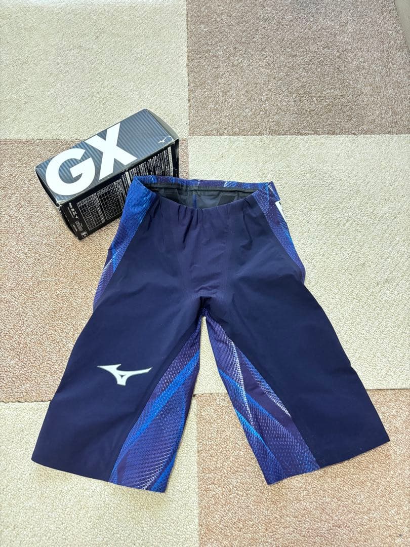 ＊値下げ中＊Mizuno GX SONIC V 新品未使用　XS MIZUNO（ミズノ） ミズノ/2020年 最新モデル/メンズ 競泳用水着/GX