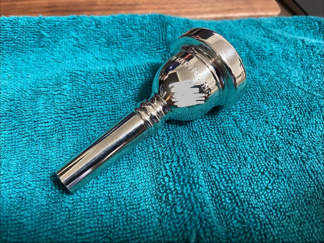 Vincent Bach トロンボーンマウスピース　11C CORP. Vincent Bach ヴィンセント バック 11C 細管 マウスピース トロン