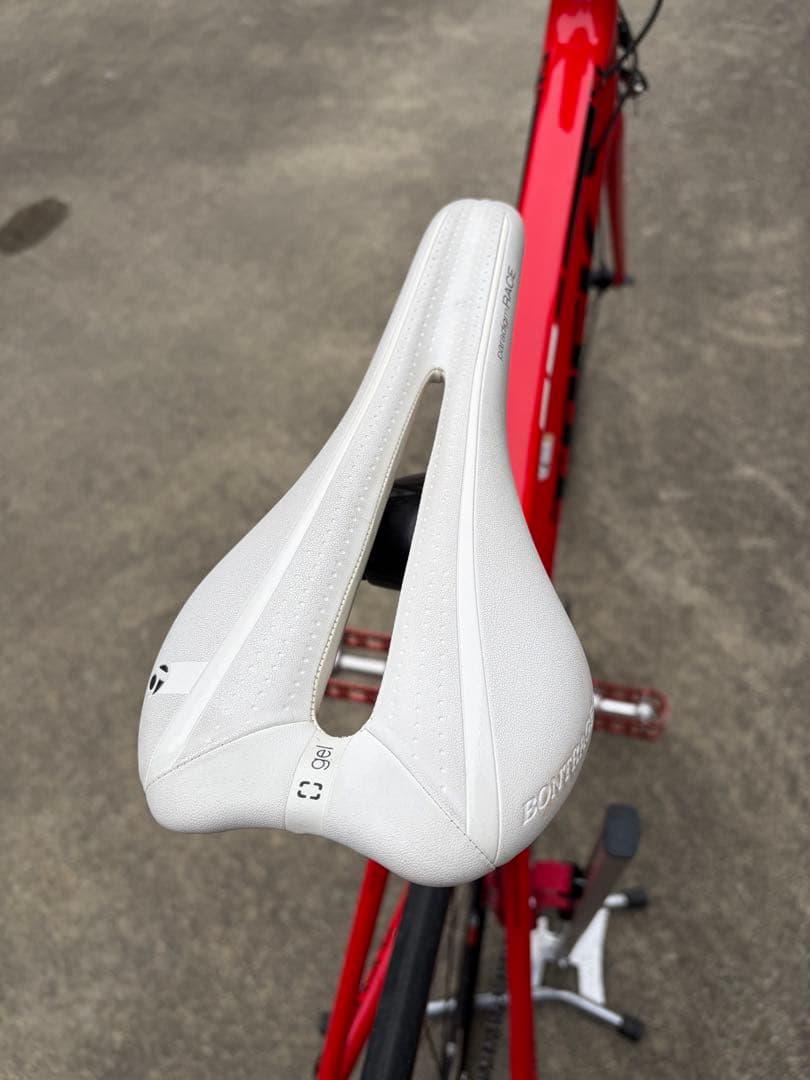 Trek エモンダSL フラットハンドル