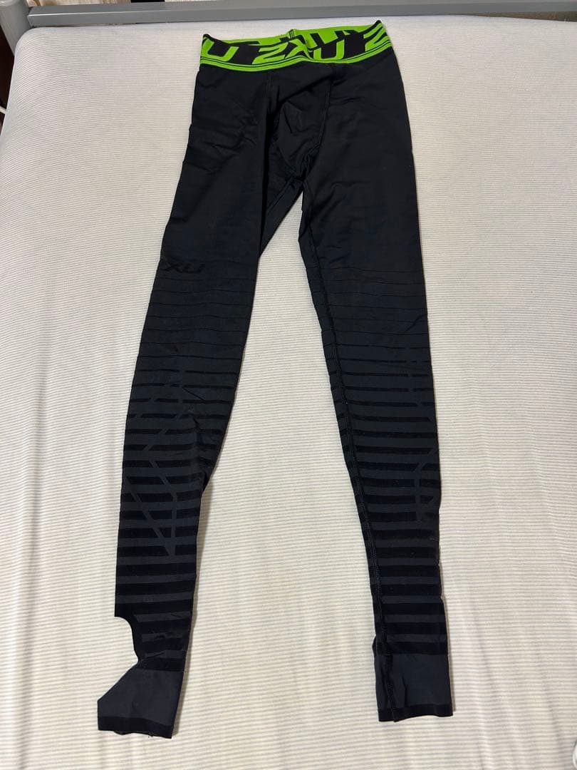 2XU リカバリータイツ　s ヒロアキ 2XU | ウィメンズ パワーリカバリーコンプタイツ – Runtrip Store