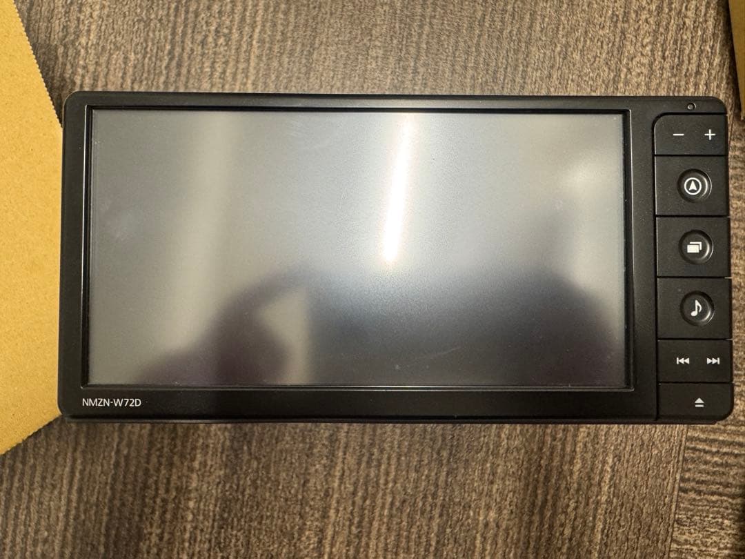 NMZN-W72D カーナビ 　ダイハツ タント Bluetooth フルセグ搭載!! ダイハツ 純正 ナビ NMZN-W72D 地図