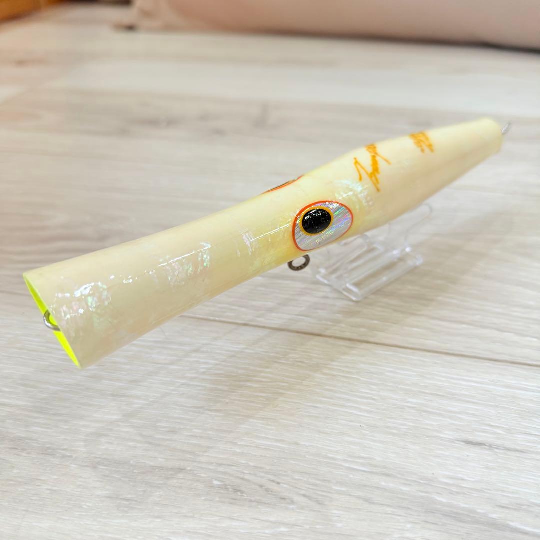 貝田ルアー　トランペット　クリーム色　黄色　230 貝田ルアー Trumpet トランペット 230
