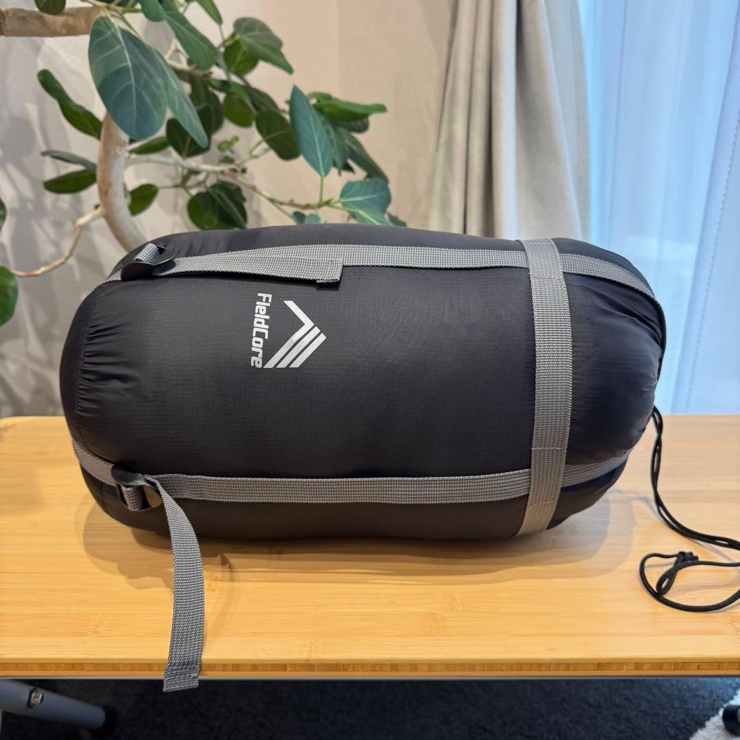 ワークマン エクストリームダウンシュラフ690 キャンプ 寝袋 ワークマン2023年春夏新商品「エクストリームダウンシュラフ690