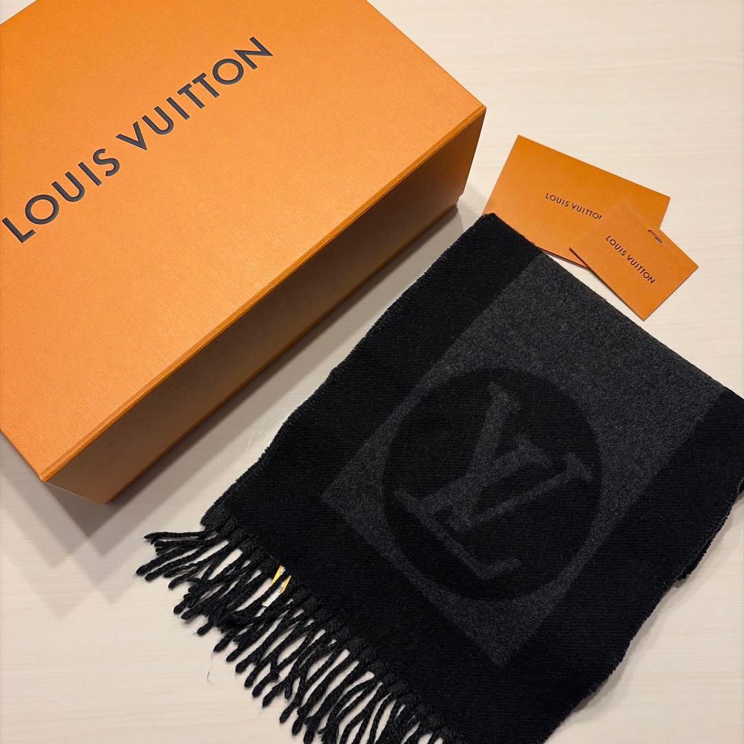 Louis Vuitton ロゴマフラー ブラック/グレー LOUIS VUITTON》ロゴマフラー4色ビジネスにも♪ (Louis Vuitton