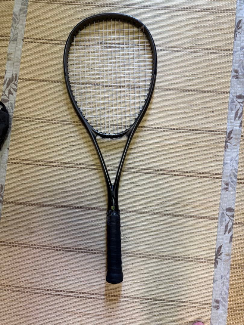 カーボンファイバー テニスラケット 軟式用　元値は2万円〜3万円！買うなら今！ カーボンファイバー テニスラケット 軟式用 元値は2万円〜3万円！買う