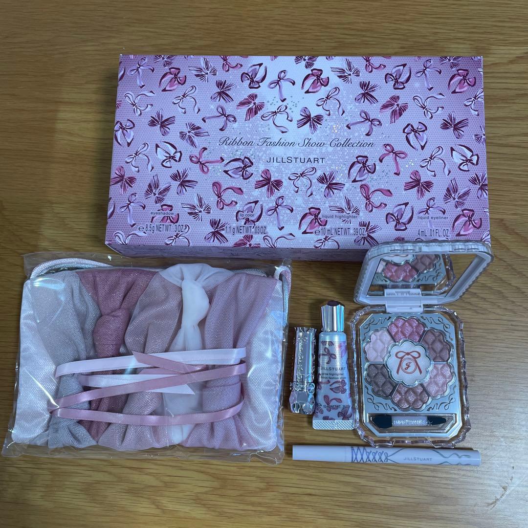 【新品】ジルスチュアート 2025 クリスマスコフレ ジルスチュアート×クリスマスコフレ2025】発売日＆予約日は