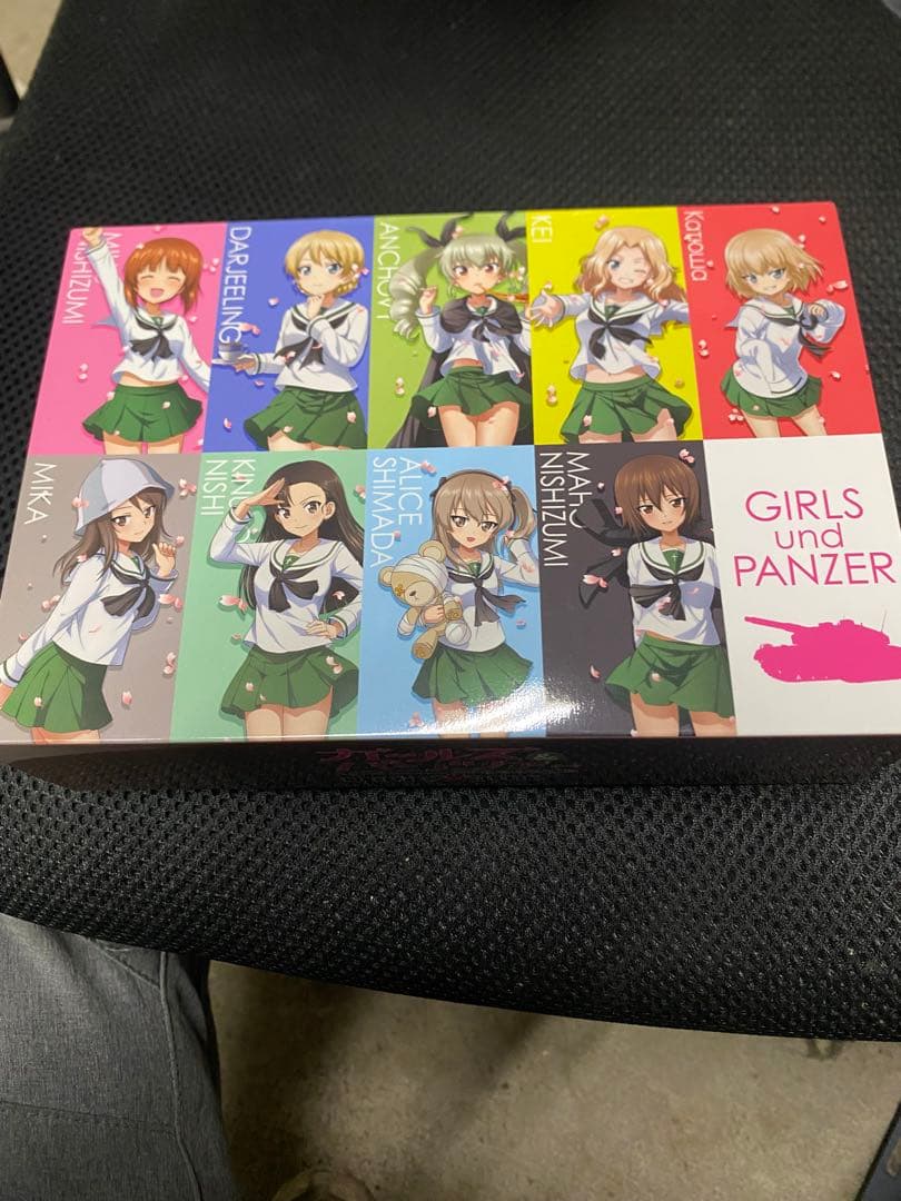 た*ひ様 ガールズ&パンツァー 戦車道大作戦！ダーツセット隊長チーム２点セット ダーツ > キャラクター > ガールズ&パンツァー 戦車道大作戦！ダーツ