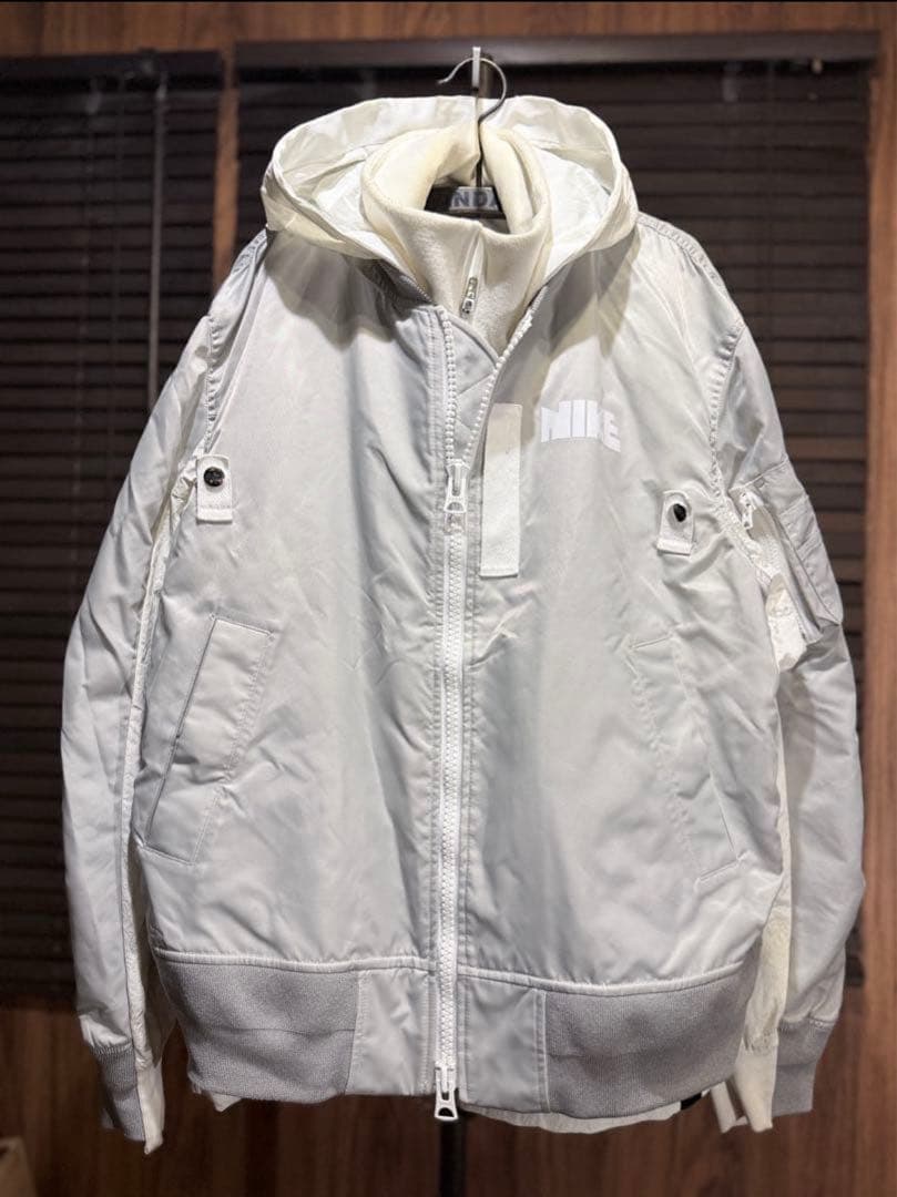 Sacai × NIKE Layered Bomber Jacket MA-1 Nike x Sacai Layered Bomber Jacket Grey White Women's Sz Medium