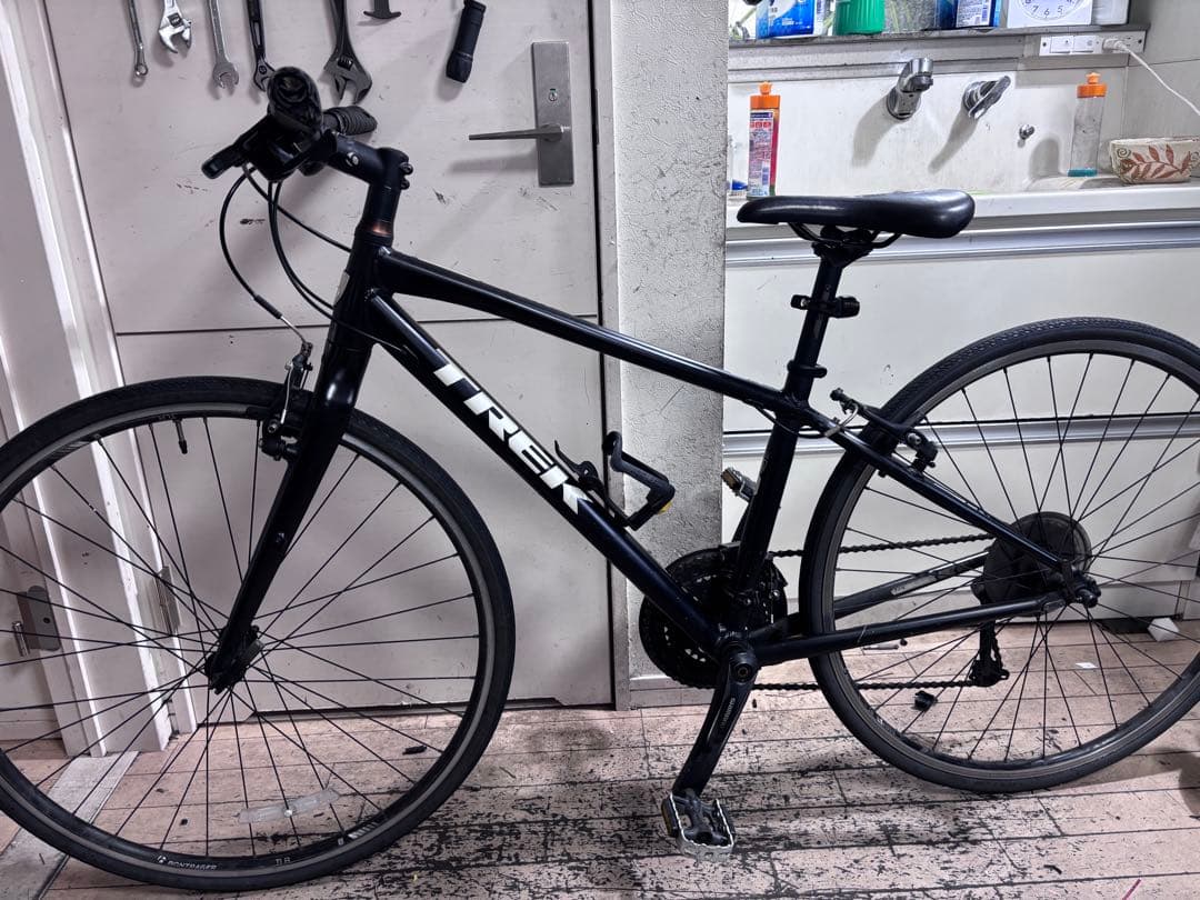 TREK 7.4FX トレック　クロスバイク ブラック