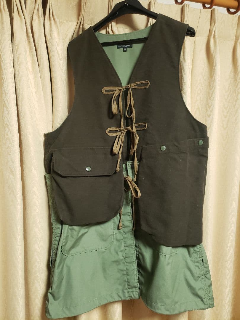 ENGINEERED GARMENTS　FISHING VEST Engineered Garments 8W Corduroy Fishing Vest - Dark Navy | Garmentory