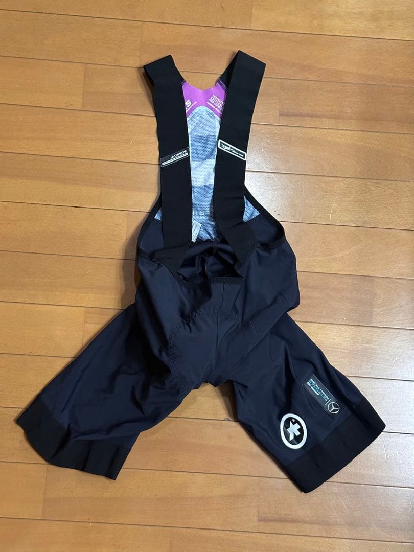 アソス メルセデス AMGコラボ　T.WorksTeam_SHORTS Sサイズ アソスとメルセデスAMGペトロナスのコラボレーションウェア