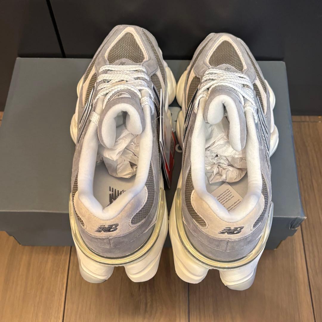 【新品未使用】ニューバランス U9060LBA 24.5cm