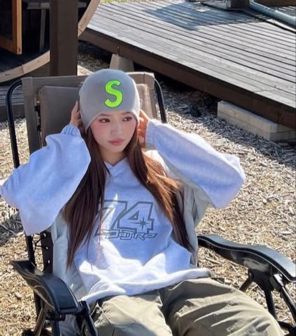 seiraちゃん着用　supremeビーニー org.jpg