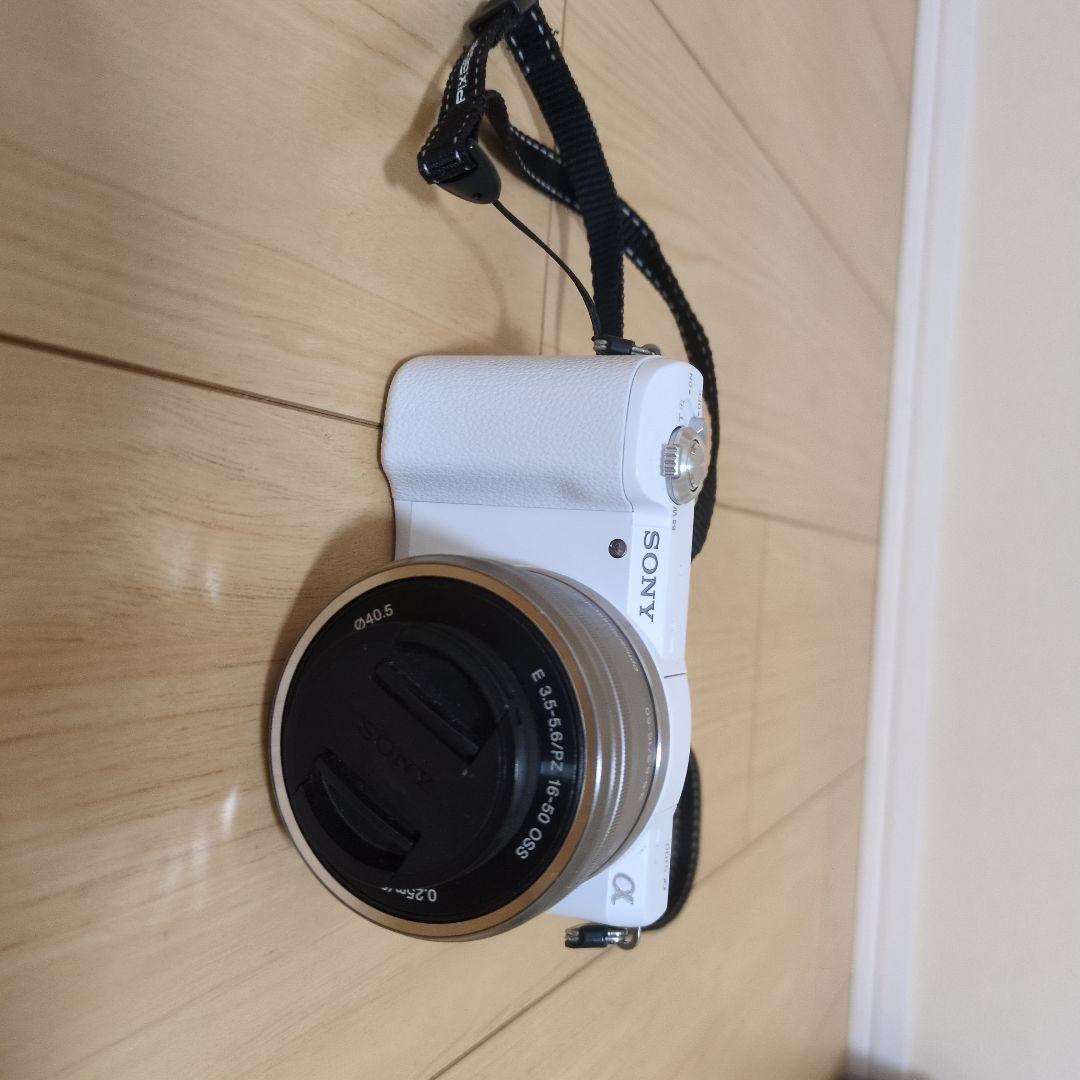 【美咲】α5100 ソニー ミラーレスカメラ(動作確認済) レンタル] ソニー α5100 ダブルズームレンズキット ミラーレス一眼