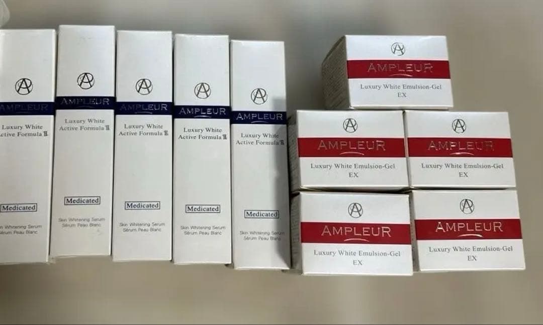 【新品未使用】アンプルール　ラグジュアリーホワイトまとめ売り アンプルール(AMPLEUR) / ラグジュアリーホワイト トライアルキット(旧