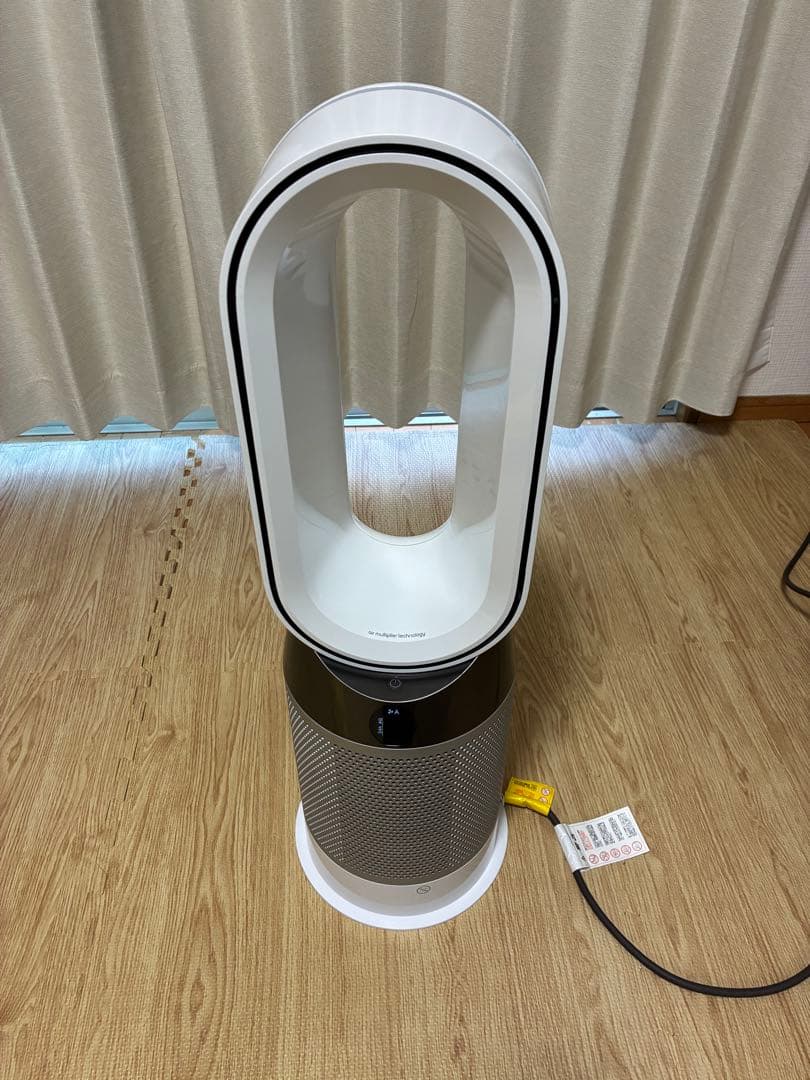 Dyson Pure Hot + Cool ホワイト/シルバー HP04 Amazon.com: Dyson Pure Hot + Cool Air Purifier, Heater + Fan, WiFi