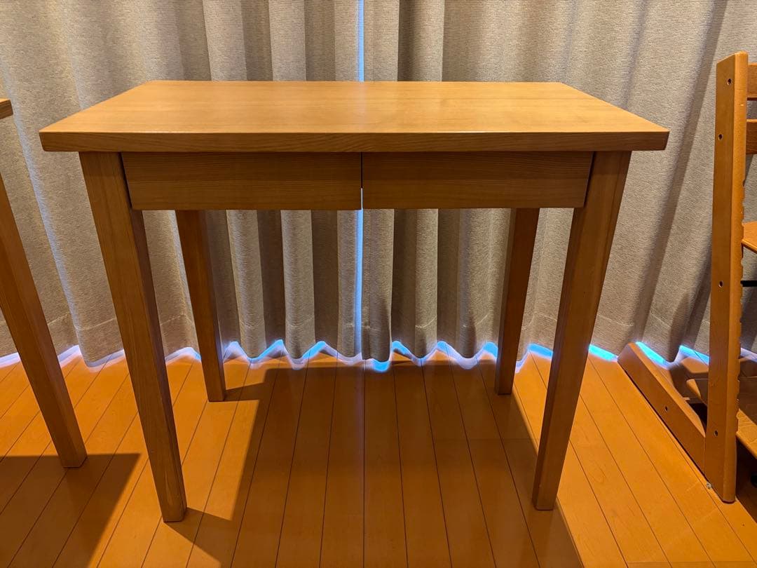 無印良品 デスク 美品 /タモ材 パーソナルデスク 幅80cm （2） 稀少なタモ材を使用した無印良品(MUJI)のパーソナルデスク。シンプルで